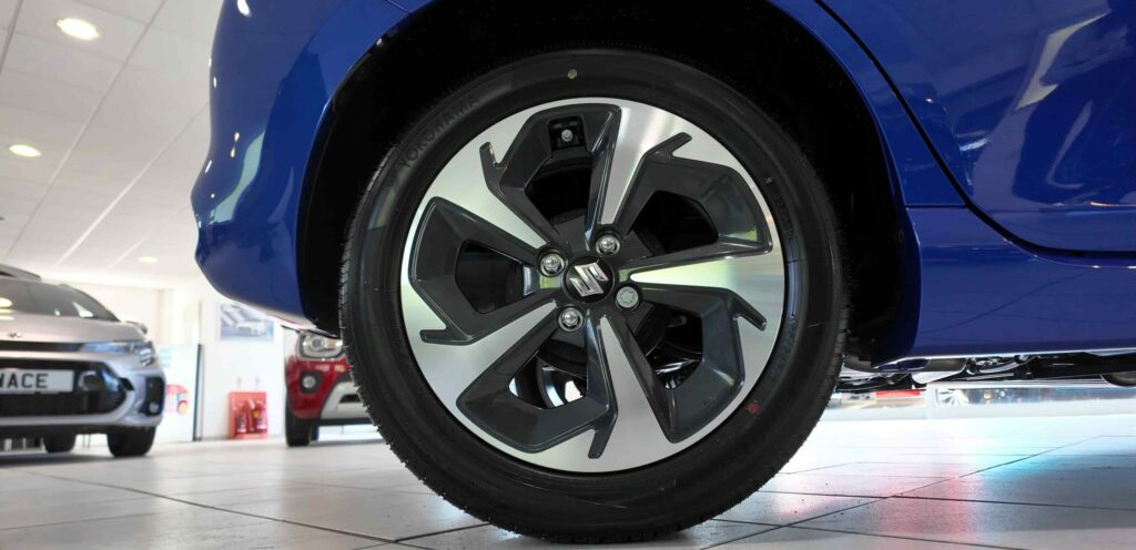 The Suzuki Swift 2024 Ultra Spec 16-inch Diamond Cut Alloy Wheels